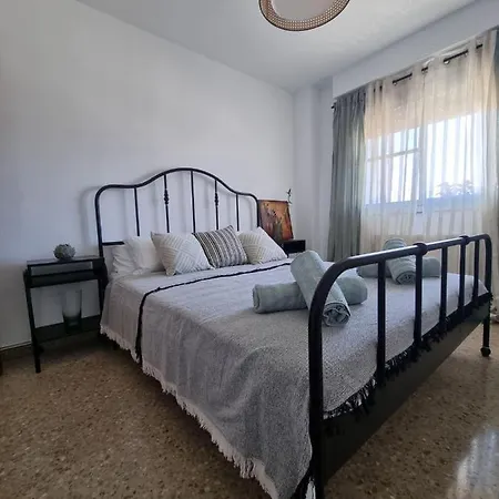 Lovely 4 Bed Flat