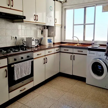 Lovely 4 Bed Flat Puerto de Sagunto